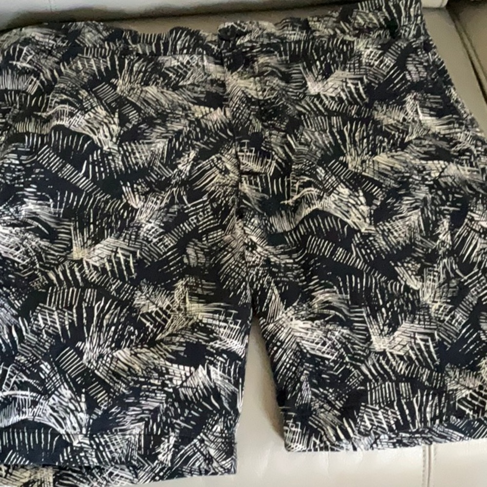 Men's Black and White Patterned Shorts